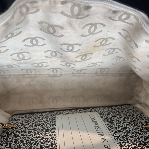 Authentic Chanel Timeless CC Travel Black Leather Women's Tote Bag. - Picture 7 of 16